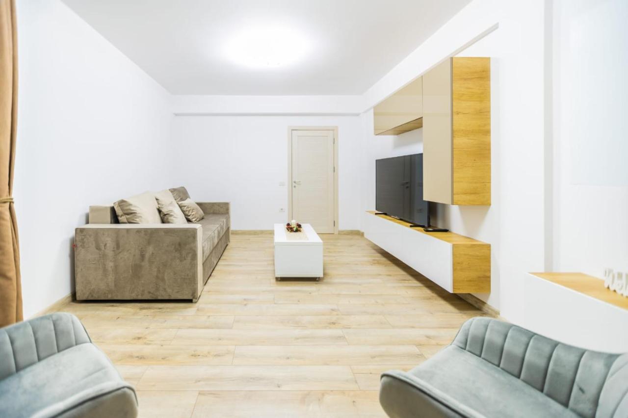 Brigitte Apartment Braşov Exteriör bild