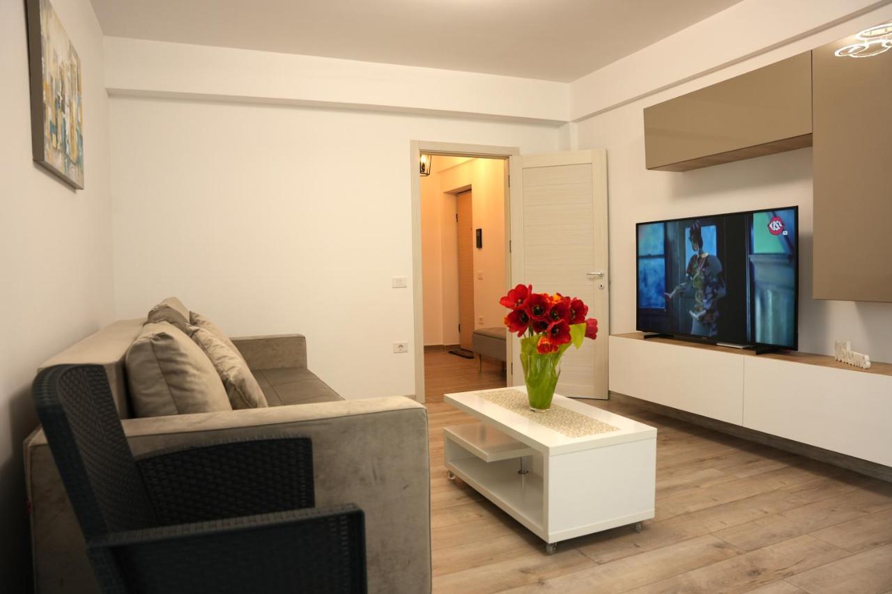 Brigitte Apartment Braşov Exteriör bild