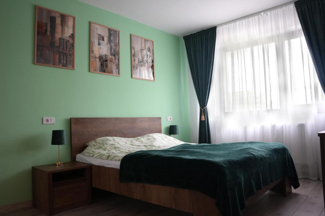 Brigitte Apartment Braşov Exteriör bild